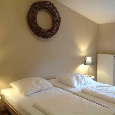 Recreatieboerderij Tergracht * إيبين
