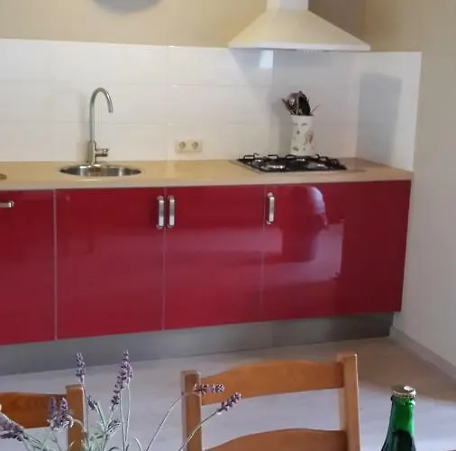 Recreatieboerderij Tergracht * Эпен